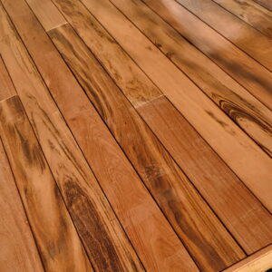 Terrasse en bois exotique